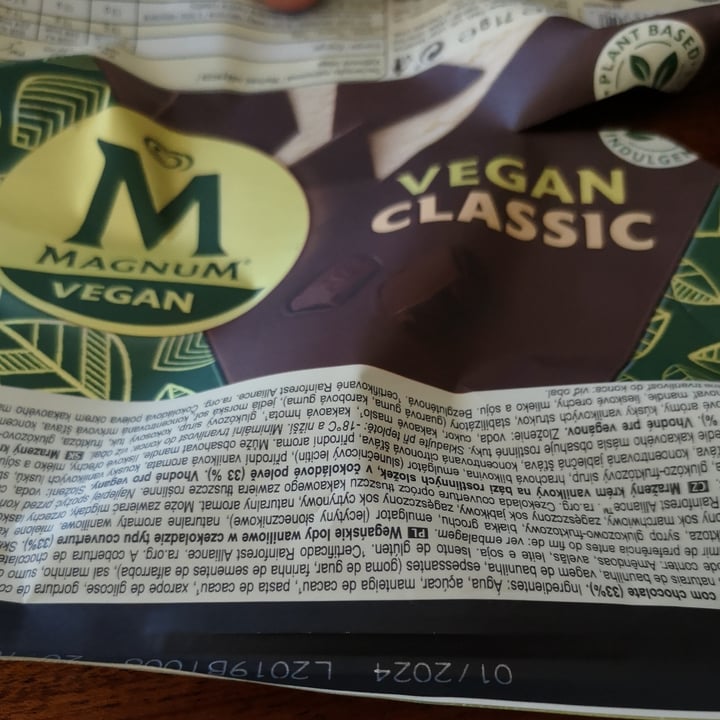 photo of Magnum Vegan classic shared by @mariasi on  23 May 2022 - review