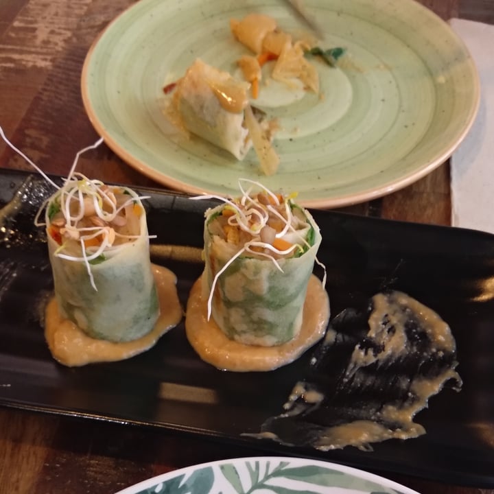 photo of Restaurante Lluvia Kimchi Spring Roll shared by @mariadesalomon on  31 Aug 2020 - review