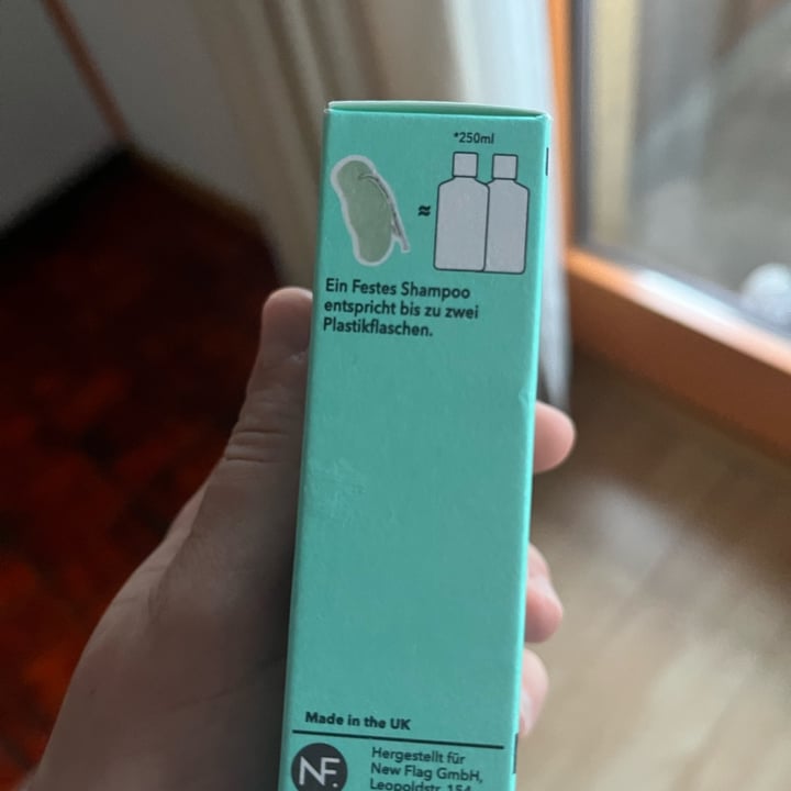 review photo of Foamie Festes Shampoo shared by @alealbe on 12 May 2022 - review
