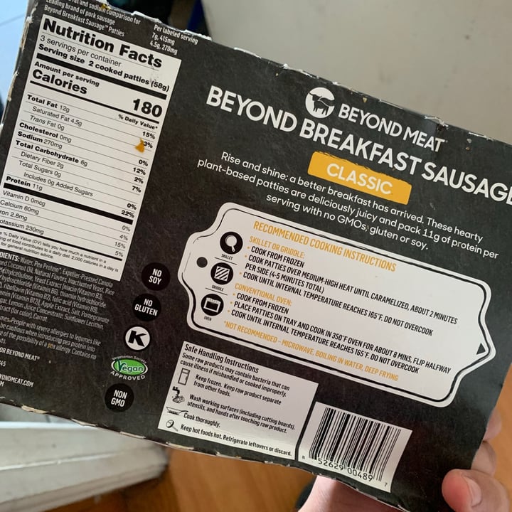 photo of Beyond Meat Beyond breakfast Sausage Classic  shared by @emo90 on  24 Jan 2021 - review