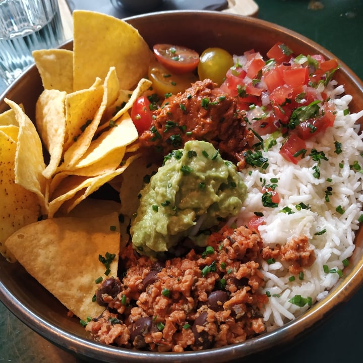 photo of Blu Bar Mexican Bowl shared by @elkeandrea9 on  04 Apr 2021 - review