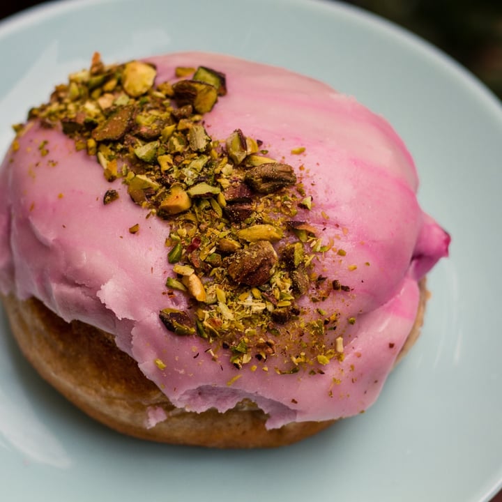 review photo of Grumpy & Runt | Little Deli & Donuts Pistachio and blackberry shared by @carlagontier on 08 Jul 2021 - review