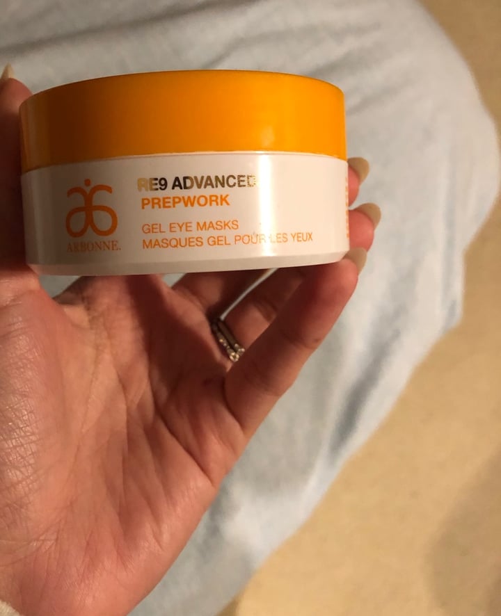 review photo of Arbonne Re9 advanced prepwork gel eye masks shared by @nikkia on 01 May 2020 - review