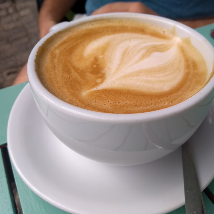 photo of No Milk Today Milchkaffee mit Hafermilch shared by @felice on  11 Sep 2021 - review