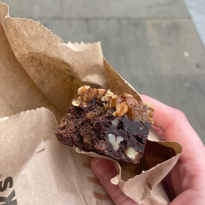 photo of Starbucks Caramel Peacan Brownie shared by @charlouise on  10 Jan 2022 - review