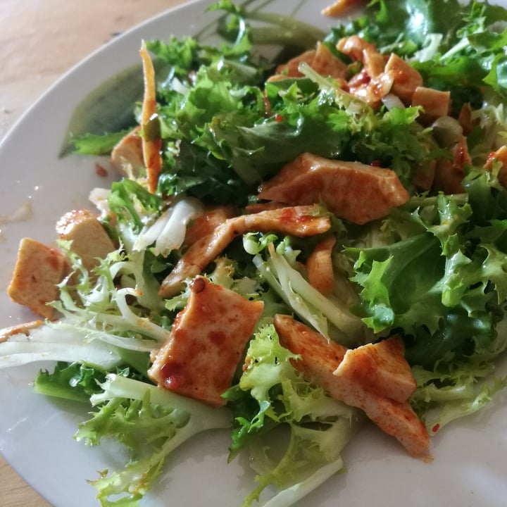 review photo of Gran Kaifa Alimentari srl Tofu Scuro Con Peperoncini shared by @clarasaten on 09 May 2022 - review