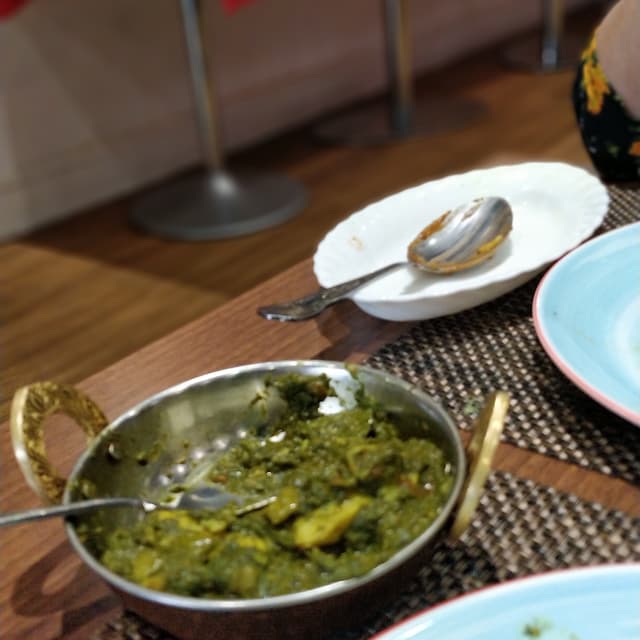 Foto do prato “Saag Aloo”