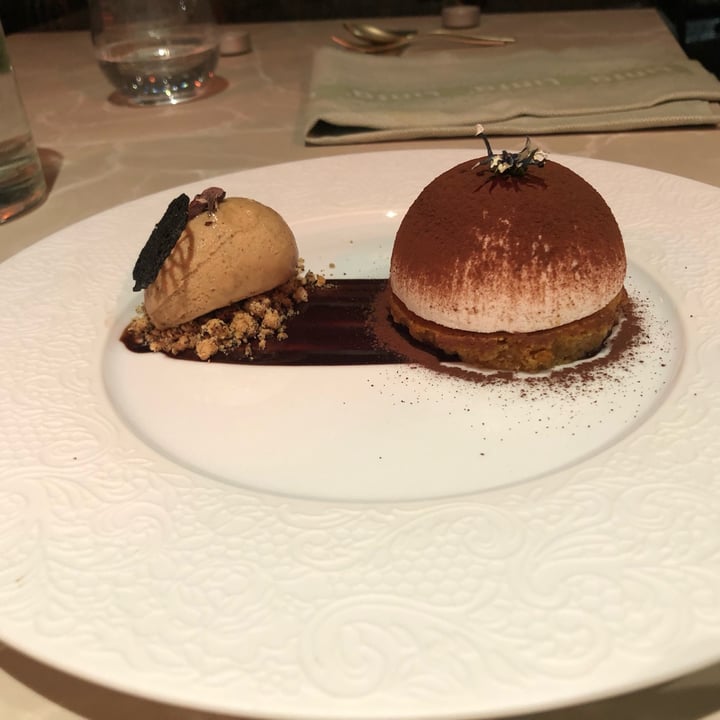 photo of Linfa Milano - Eat Different Tiratisù shared by @juliedivine1 on  18 Mar 2022 - review