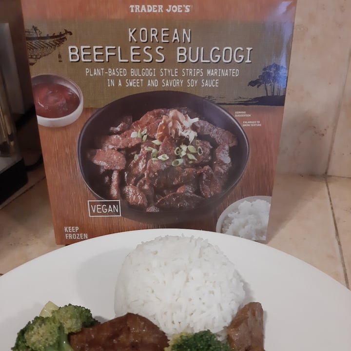 photo of Trader Joe's Korean Beefless Bulgogi shared by @jessicaleyna on  30 Jul 2022 - review