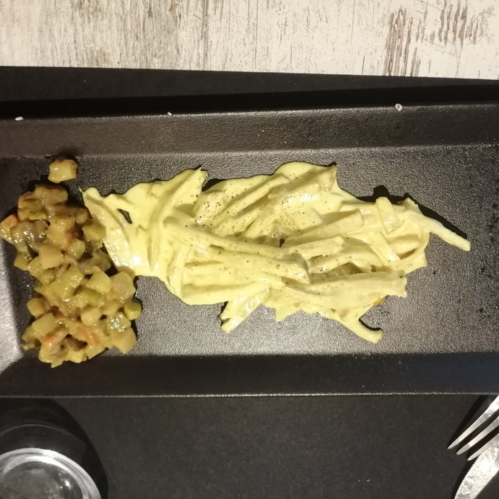 review photo of Isola Verde straccetti di "pollo" veg al cocco e curry shared by @letonza on 05 Jul 2021 - review