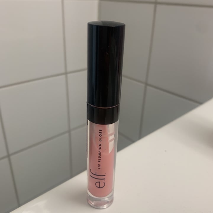 photo of e.l.f. Cosmetics Lipgloss shared by @johannaskytt on  10 Apr 2020 - review