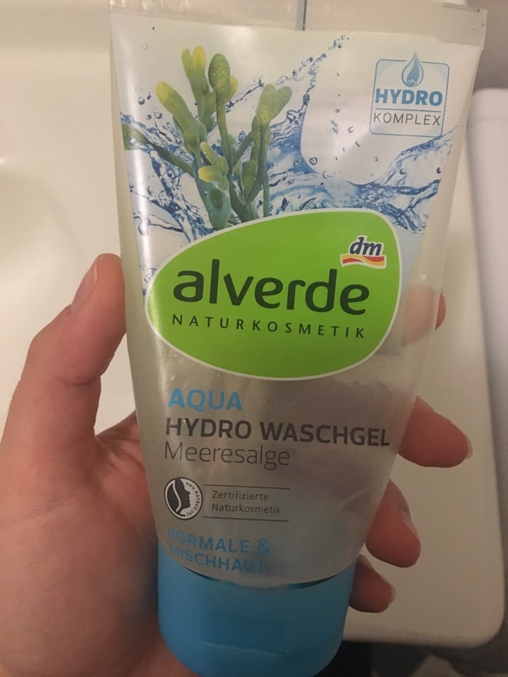 photo of Alverde Naturkosmetik Aqua Hydro Waschgel-gel Detergente Viso shared by @santhss on  18 Feb 2020 - review