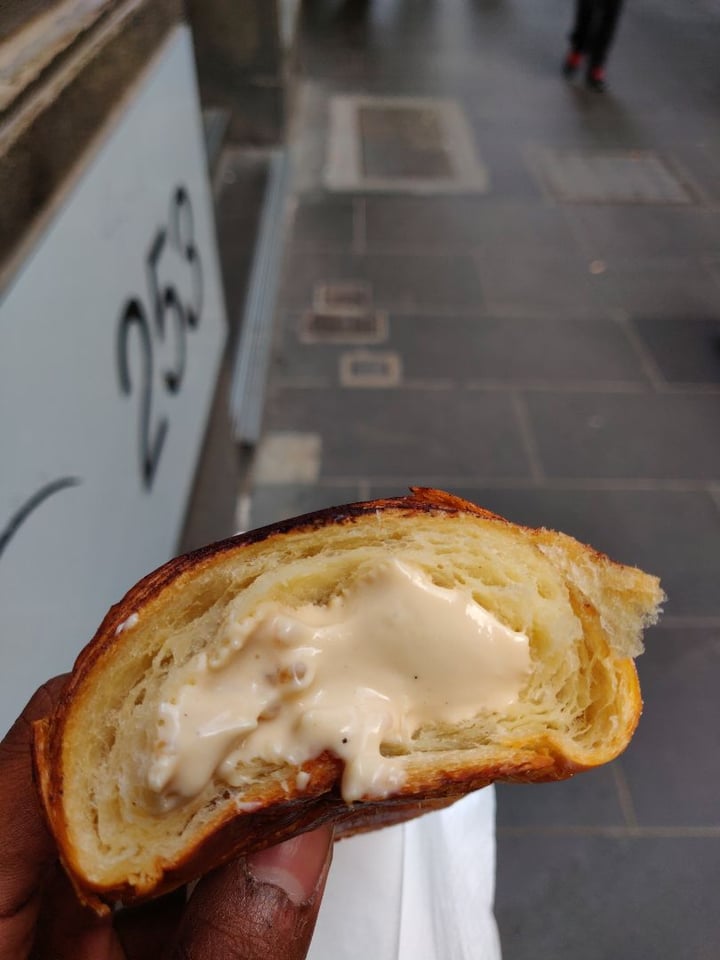 photo of Weirdoughs (Temporarily Closed) Tyrion-Misu shared by @hownowbrownkow on  03 Apr 2019 - review