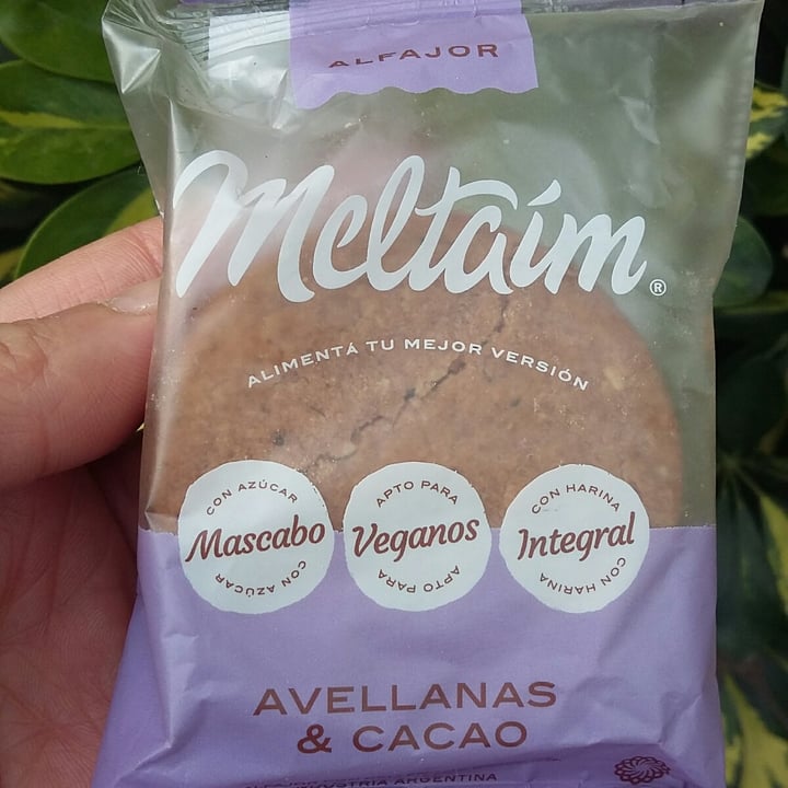 photo of Meltaím Alfajor De Avellanas Y Cacao shared by @angiedenise on  24 Jun 2021 - review