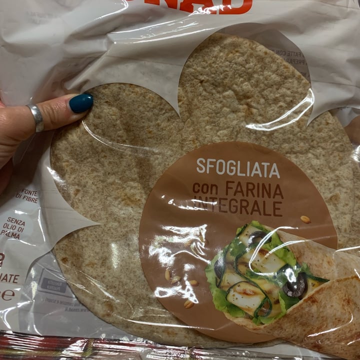 photo of Conad Sfogliata con farina integrale shared by @lexipedia on  13 Feb 2022 - review