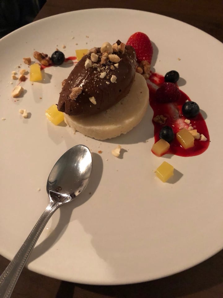 photo of Sova Vegan Butcher Coconut Cake with Chocolate Avocado Pudding shared by @gabriele on  02 Jan 2019 - review