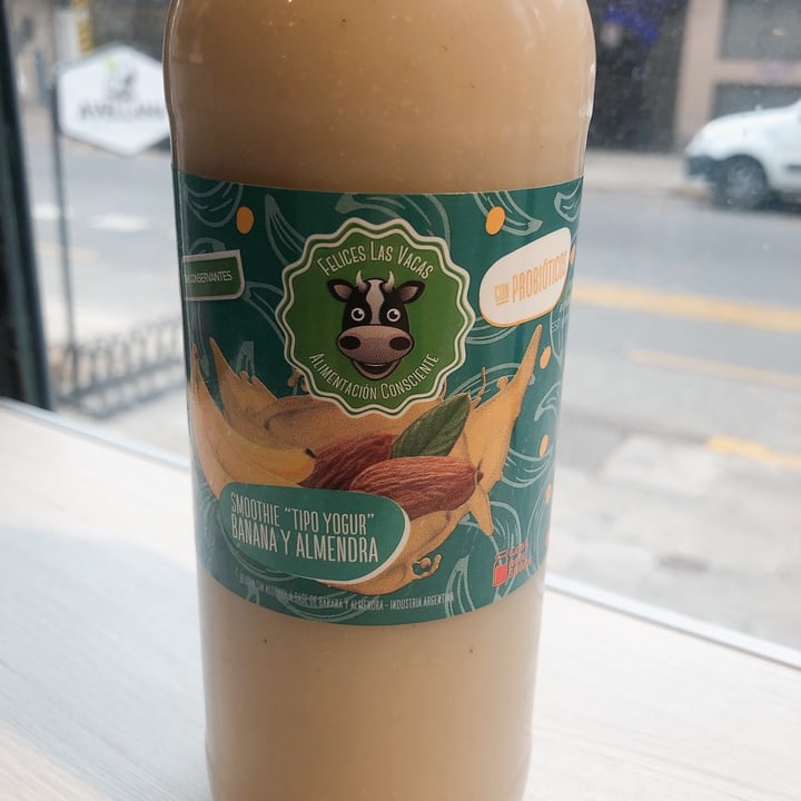 photo of Felices Las Vacas Smoothie de Bananas y Almendras shared by @avellana363 on  30 Apr 2021 - review