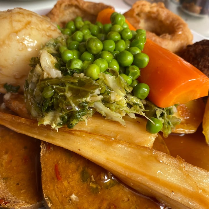 photo of The Quiet Man Vegan Roast Dinner shared by @sianya85 on  21 Oct 2022 - review