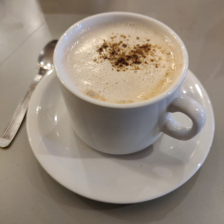 review photo of Loving Hut Matcha latte shared by @xpokedoll on 24 Jun 2022 - review