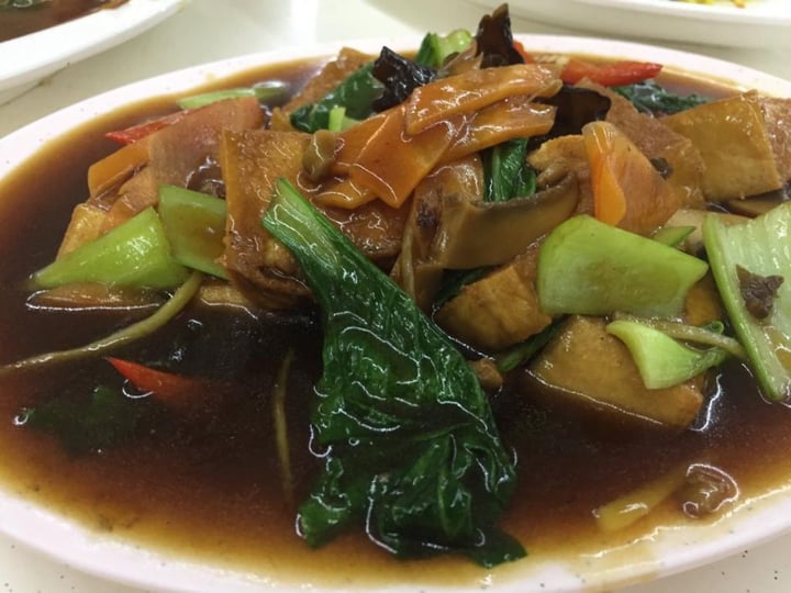photo of Red Apple Vegetarian Braised Tofu shared by @dazzlingweather on  27 Oct 2019 - review