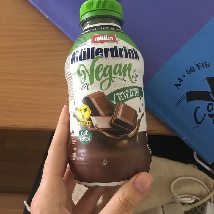 photo of Müller Vegan Drink Schoko shared by @mogadenisa on  19 Apr 2022 - review