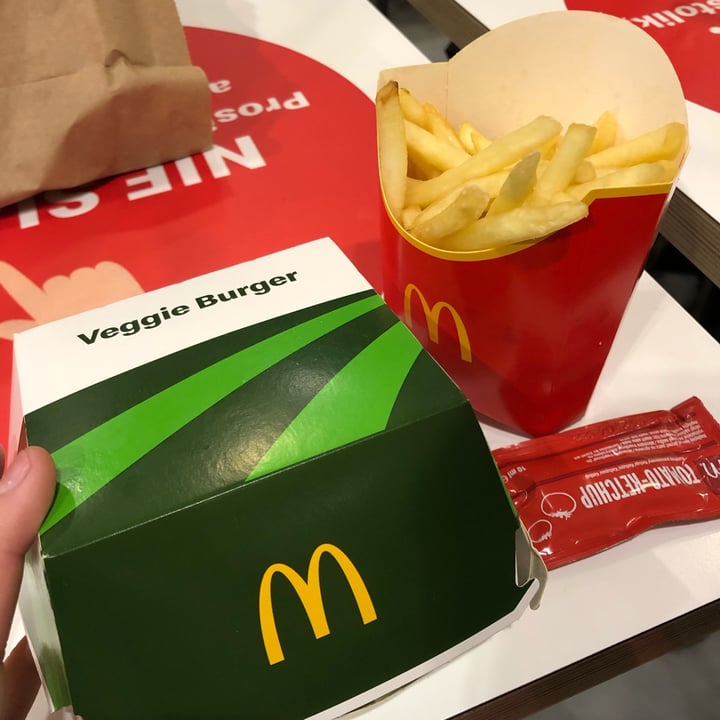 review photo of McDonald's McPlant shared by @annalauralombardi on 25 Jan 2022 - review