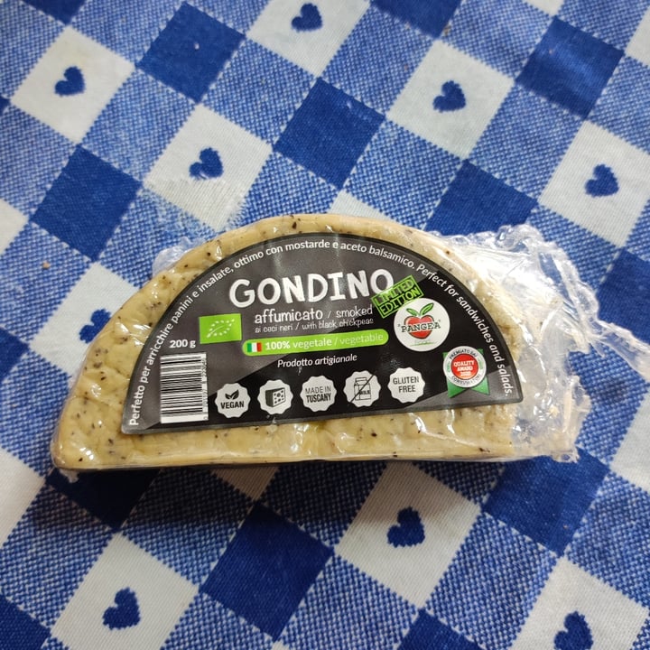 review photo of Gondino (Pangea Food) gondino affumicato shared by @silvis on 28 Sep 2022 - review