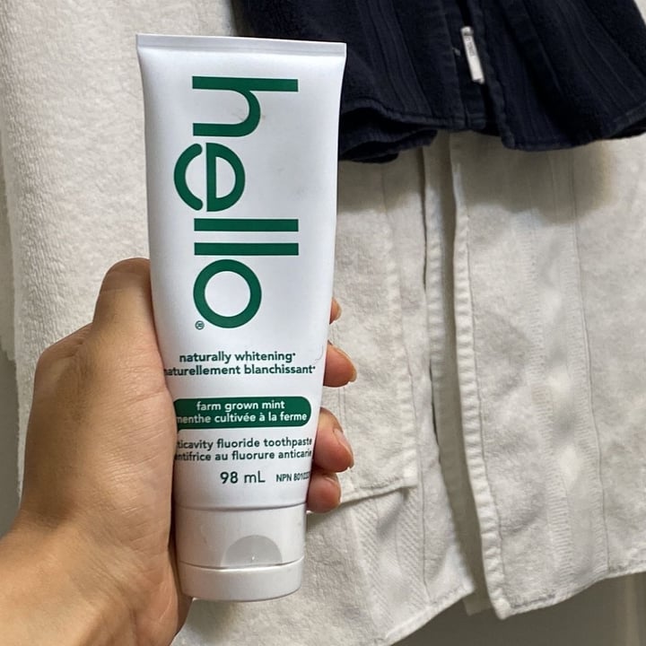 photo of Hello Naturally Whitening shared by @hollygallo on  24 Jun 2022 - review