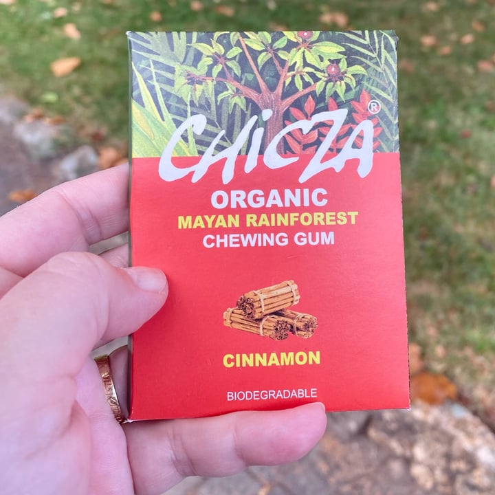 review photo of Chicza Organic Mayan Rainforest Chewing Gum Cinnamon shared by @belendharmakat on 15 Oct 2022 - review