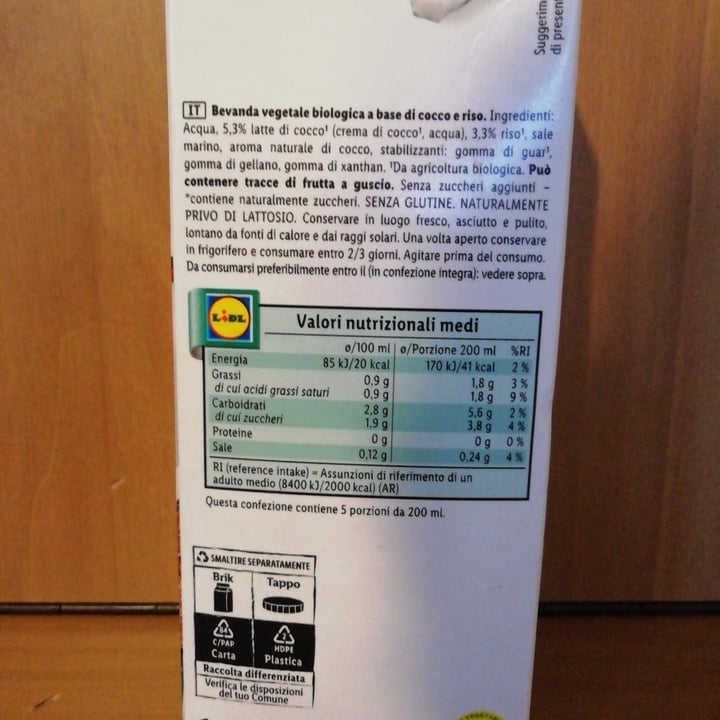 review photo of Vemondo Bio Bevanda Cocco e Riso shared by @deboral89 on 16 Apr 2022 - review