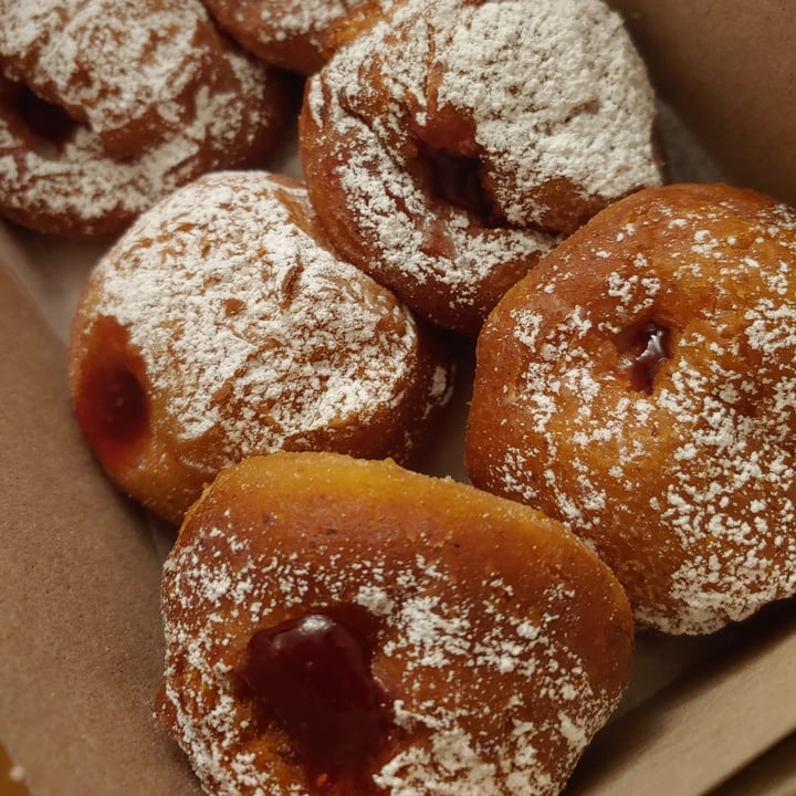 review photo of Violette Gluten Free Bakery Sufganiyot shared by @tenfeethigh on 10 Dec 2020 - review