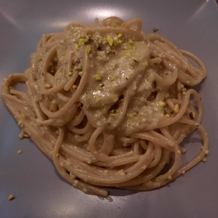 photo of Ma Va' ? Restaurant Roma Spaghetti Con Granella Di Pistacchio shared by @sabrinamirizio on  25 Aug 2021 - review