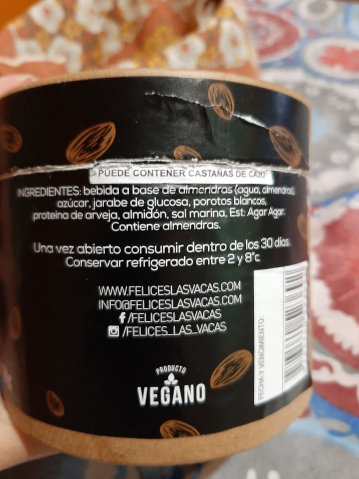 photo of Felices Las Vacas Untable de Almendras Sabor Dulce de Leche Repostero shared by @robertina on  10 Apr 2020 - review