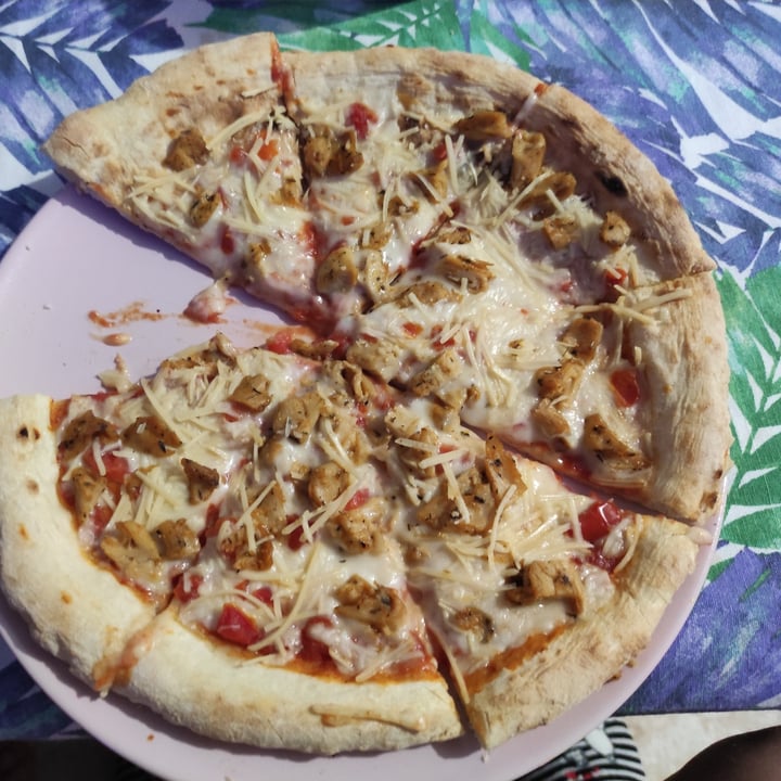 photo of Flete Pizza Vegana Estilo Margarita shared by @crispichispi on  29 Oct 2022 - review