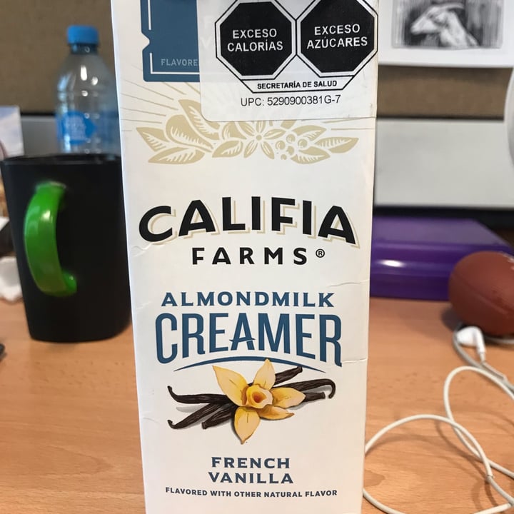 photo of Califia Farms Almond Milk Creamer French Vanilla shared by @jesuscarrillo on  18 Sep 2022 - review