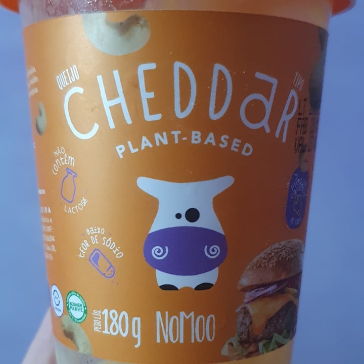 photo of NOMOO Plant-Based Brasil Requeijão Cheddar Plant Based shared by @amandamello on  10 May 2022 - review