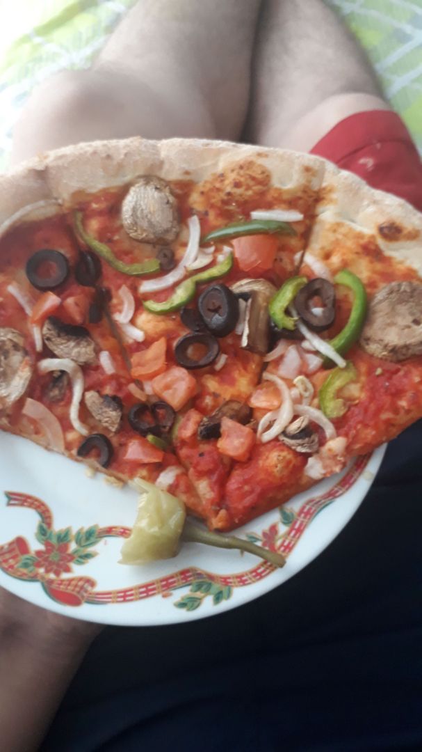 photo of Papa johns Pizza Vegetariana shared by @henry02 on  15 Mar 2020 - review