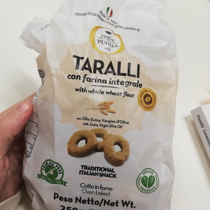 photo of Terre di Puglia Taralli con farina integrale shared by @auroragiovannetti on  16 Aug 2022 - review