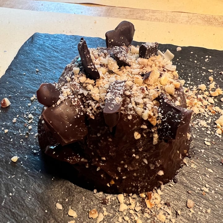 review photo of VegAmore Budino cioccolato fondente e mango shared by @vviola on 26 Mar 2022 - review