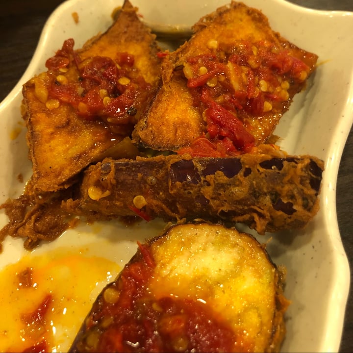review photo of DAPUR PENYET (SINGAPORE) Eggplant Dish shared by @withwendy on 17 Feb 2021 - review