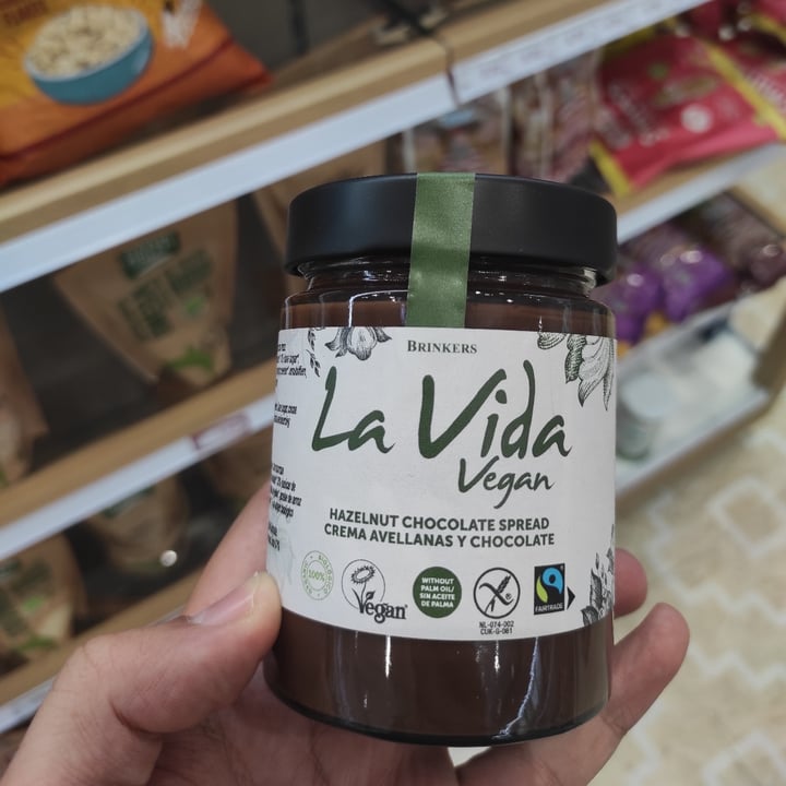 photo of Brinkers La Vida Vegan Crema de Avellanas y Chocolate shared by @veganeuskadi on  30 Oct 2022 - review