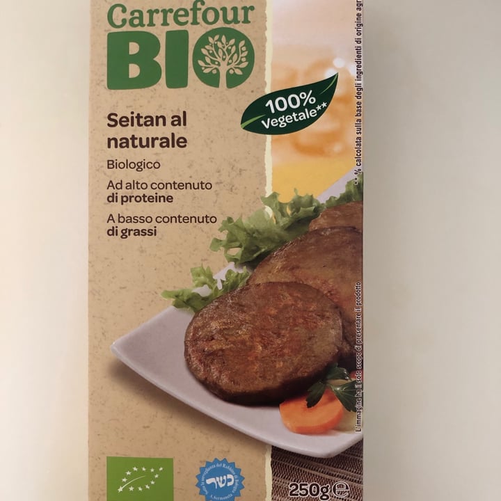 photo of Carrefour Seitan al naturale shared by @federicapietroniro on  26 Aug 2020 - review
