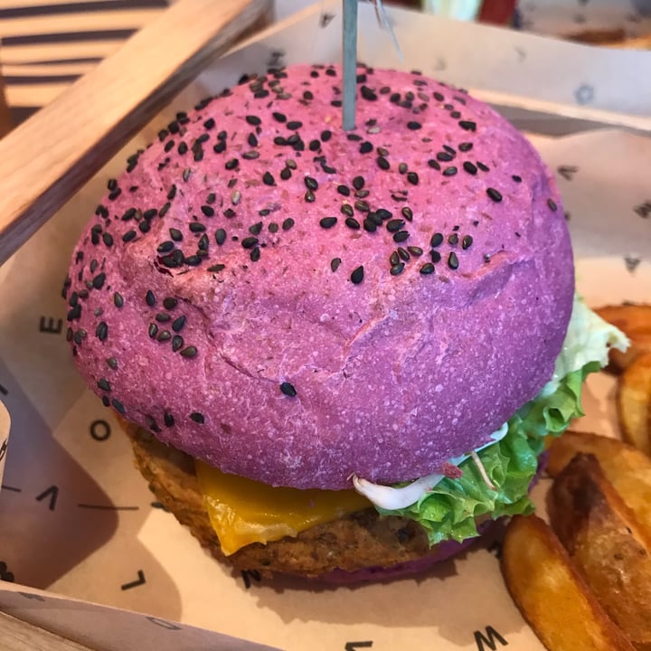 photo of Flower Burger cherry bomb shared by @lauragri on  03 Jun 2022 - review