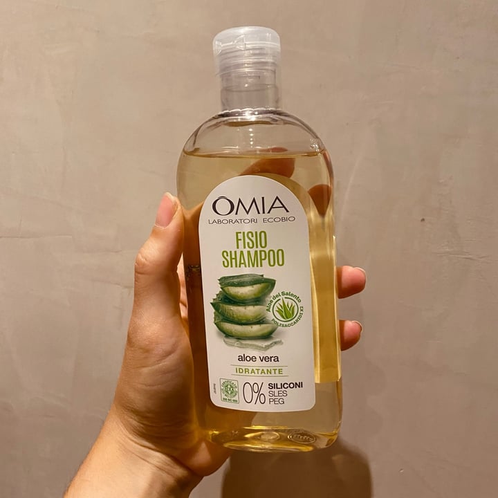 photo of Omia Laboratoires Fisio Shampoo All'aloe Vera shared by @isabelbii on  09 Jan 2022 - review