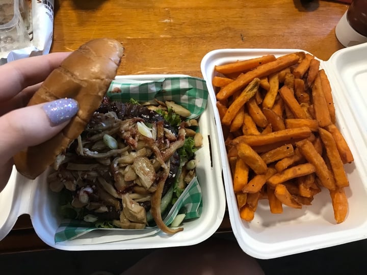 photo of Samphire Brasserie What The Duck burger shared by @laurenmitchell on  19 Apr 2020 - review