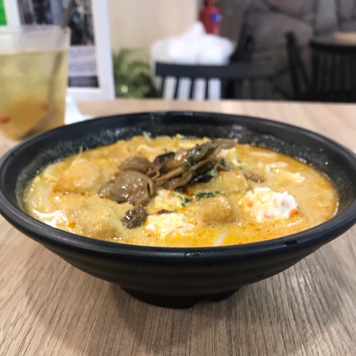 photo of Greendot Northpoint Signature Laksa Noodles (Vegan) shared by @archanasatheesh on  18 Sep 2021 - review