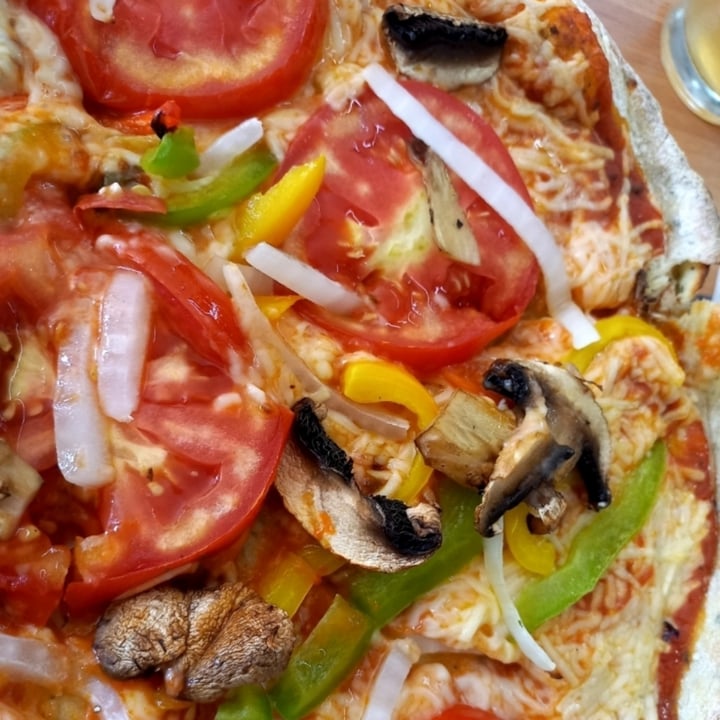 photo of Naturalíssimo Pizza Vegetariana shared by @yessimayorga1 on  17 Jun 2022 - review
