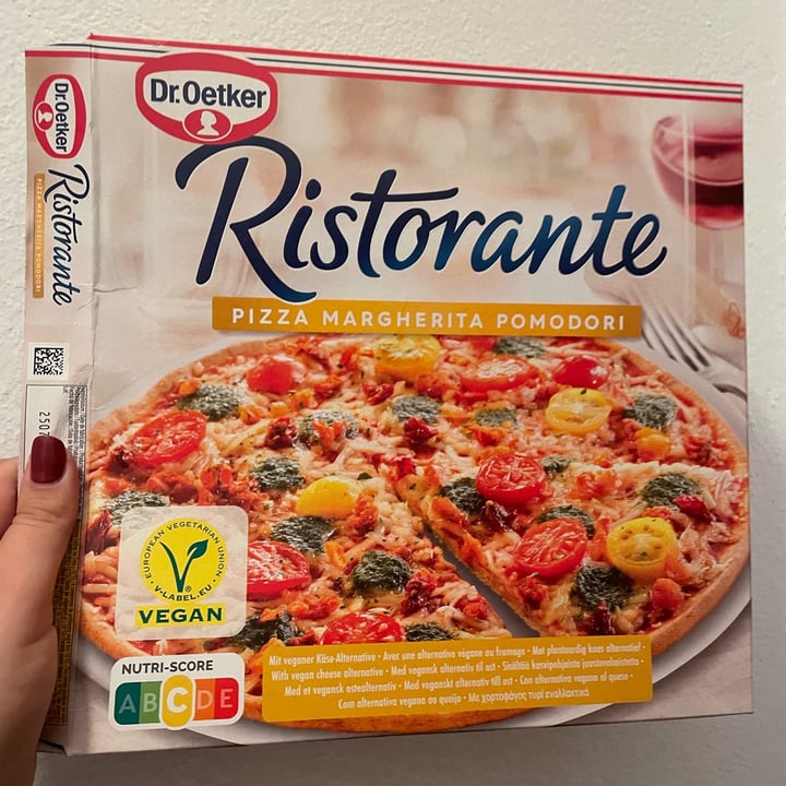 photo of Dr. Oetker Ristorante Pizza Margherita Pomodori shared by @noeee on  20 Oct 2022 - review