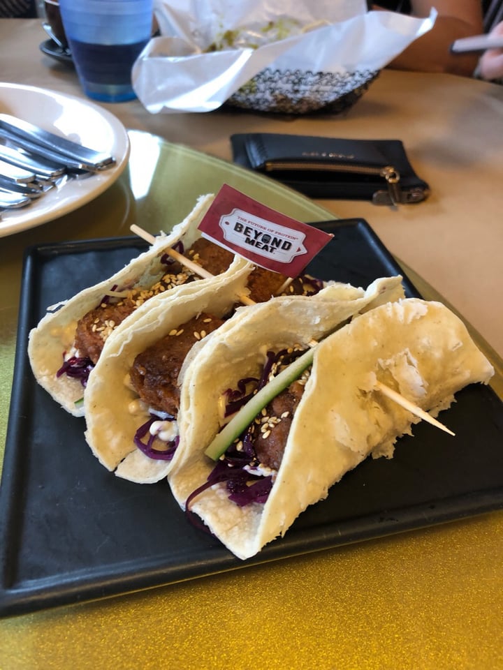 photo of Well Dressed Salad Bar Beyond Meat Asian Slaw Tacos shared by @alyrauff on  11 Apr 2019 - review