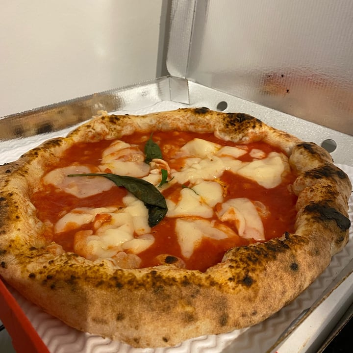 photo of Purezza - Vegan Pizza Camden The Margherita One shared by @marijacarter on  01 Feb 2022 - review